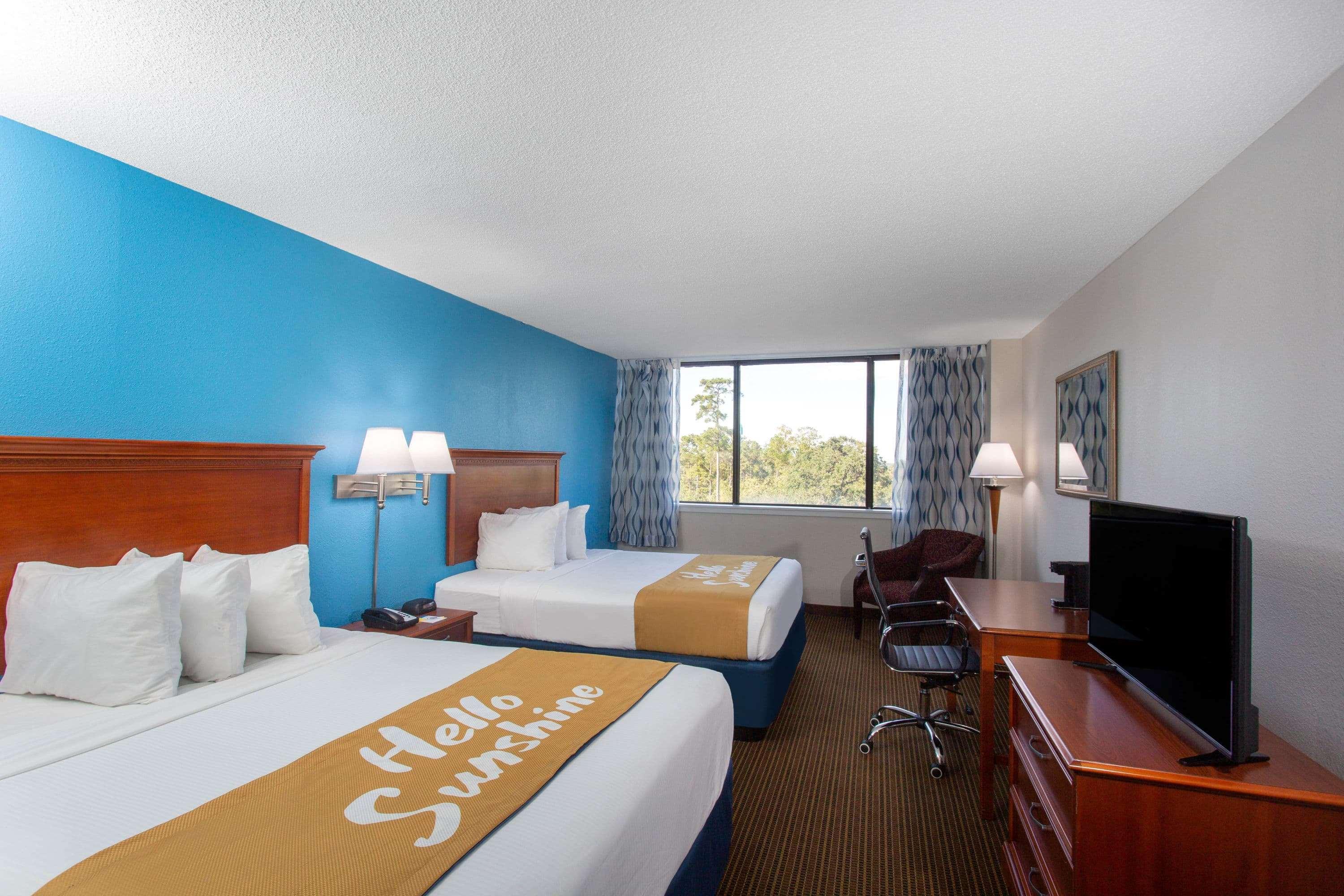 Days Inn & Suites By Wyndham Tallahassee Conf Center I-10 Exterior foto